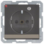BER41106086 / Steckdose SCHUKO LED BSF erh BS Q.1/3 an / EAN 4011334393788