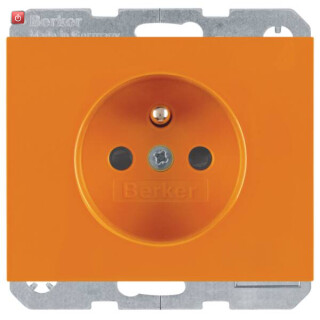 BER6765097014 / Steckdose m SK-Stift LED erh. BS K.1 ora / EAN 4011334362807