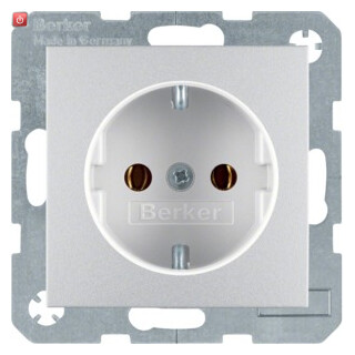 BER47431404 / Steckdose SCHUKO S.1/B.3/B.7 alu matt / EAN 4011334224273