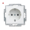 B&J2CKA002013A5379 / SCHUKO® Steckdosen-Einsatz...