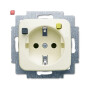 B&J2CKA003116A0659 / FI-SCHUKOMAT SCHUKO® Steckdosen-Einsatz mit Fehlerstrom-Schutzschalter / EAN 4011395189603