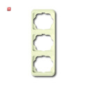 B&J2CKA001754A3765 / Abdeckrahmen 3-fach Rahmen / EAN...