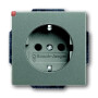 B&J2CKA002013A5297 / SCHUKO® Steckdosen-Einsatz mit erh. Berührungsschutz / EAN 4011395110980