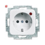 B&J2CKA002011A3817 / Busch-Protector® SCHUKO® Steckdosen-Einsatz mit Überspannungsschutz / EAN 4011395078679