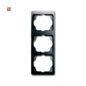 B&J2CKA001754A4377 / Abdeckrahmen 3-fach Rahmen / EAN...
