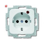 B&J2CKA002013A5321 / Busch-Protector® SCHUKO® Steckdosen-Einsatz mit Überspannungsschutz / EAN 4011395123027