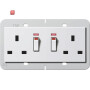 GIR278403 / 2f-Steckd. BS 13 A gesch. Kontroll + SH System 55 BS 80 Reinweiß / EAN 4010337079866