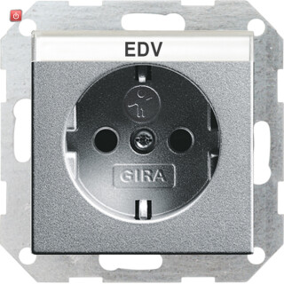 GIR46226 / Steckdose, Alu, Unterputz UP, 1 Fach, IP20 / EAN 4010337462262