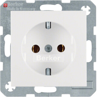 BER47438989 /  Steckdose SCHUKO S.1/B.x polarweiß gl / EAN4011334277552